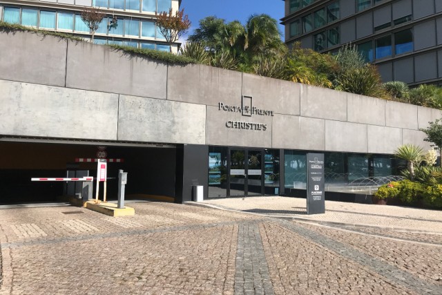 Parking Estoril Residence