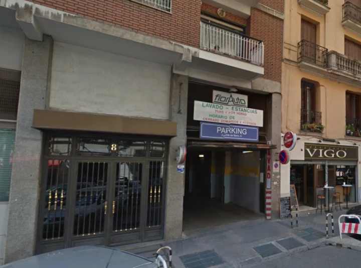 Entrada Parking Goya 