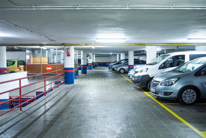 Plazas parking ASTA en Barcelona