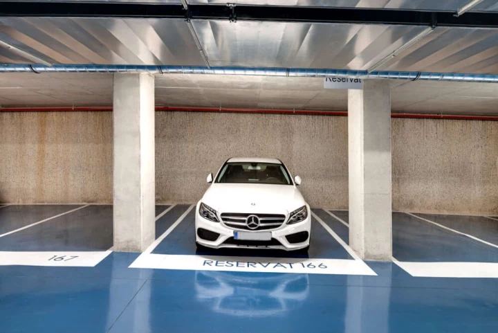 parking cerca sagrada familia