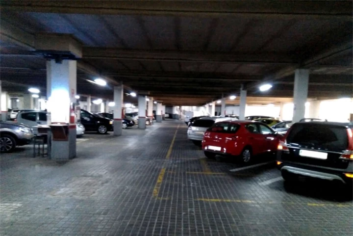 Parking Narvaez