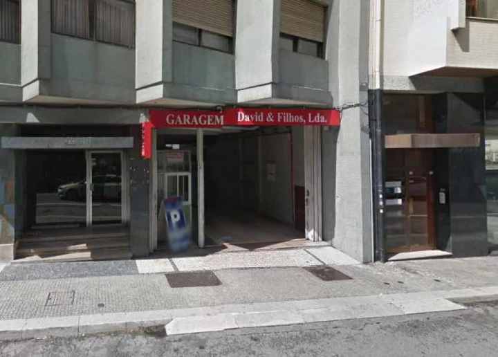 Reserva plaza en Parking Calle de la Constitución Oporto