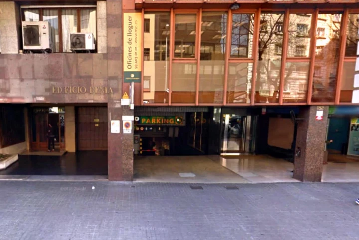 Aparcamiento con descuentos en Parking Calle Aragón Barcelona NN