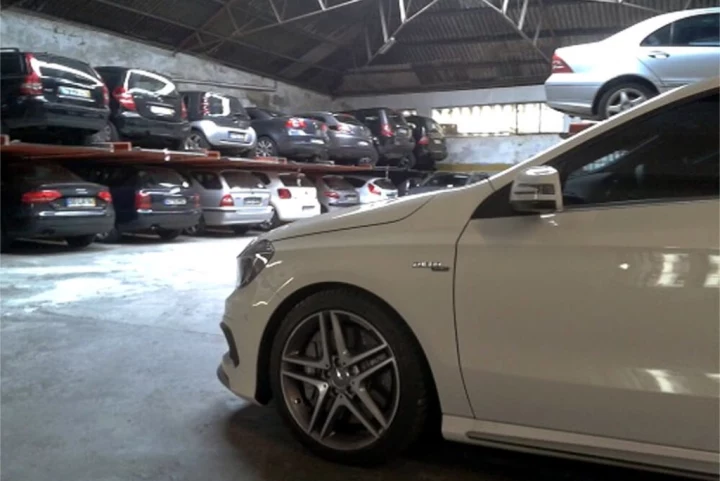 Aparcamiento en Parking Oporto Trindade - Laires