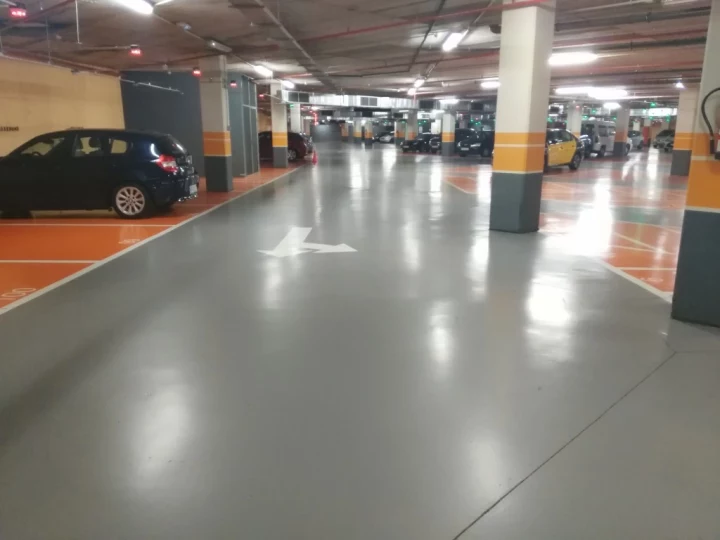 Reserva en Parking Encants con plazas cubiertas