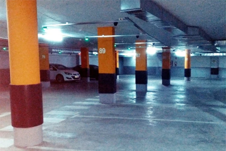 Aparcar en guadalajara. Aparcar Ayuntamiento Guadalajara