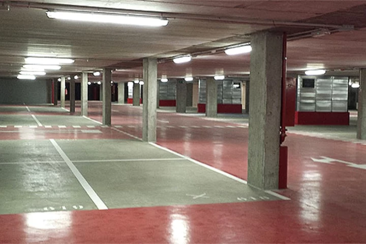 Parking cercano