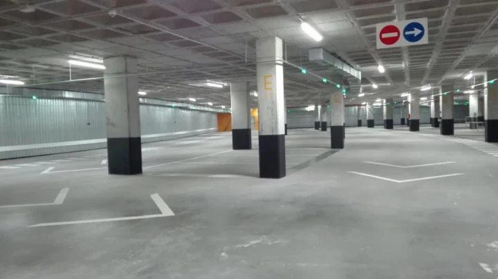 Parking Pizarro con reservas online de Parkapp