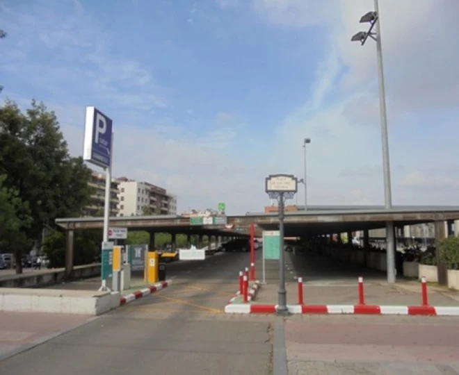 Reserva en la Estación AVE Córdoba tu plaza de parking