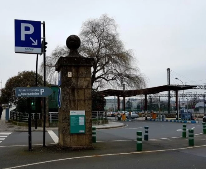 Parking RENFE Santiago con horario 24 horas