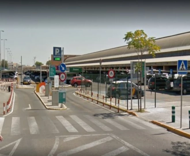 Parking Sevilla con cámaras de seguridad