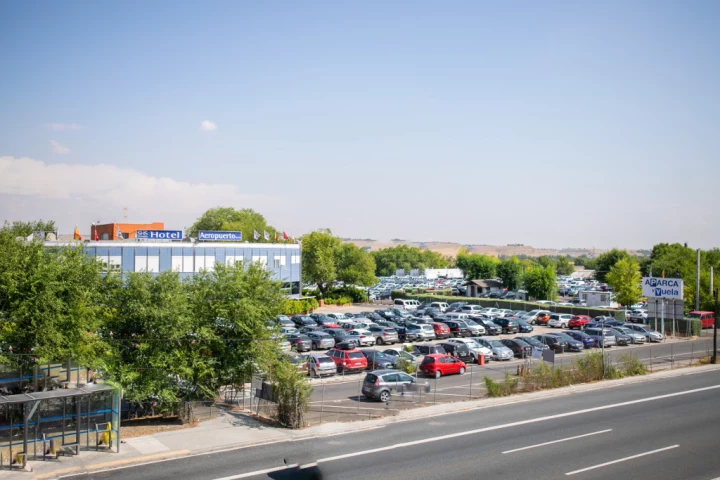 parking cerca de Aeropuerto de Barajas