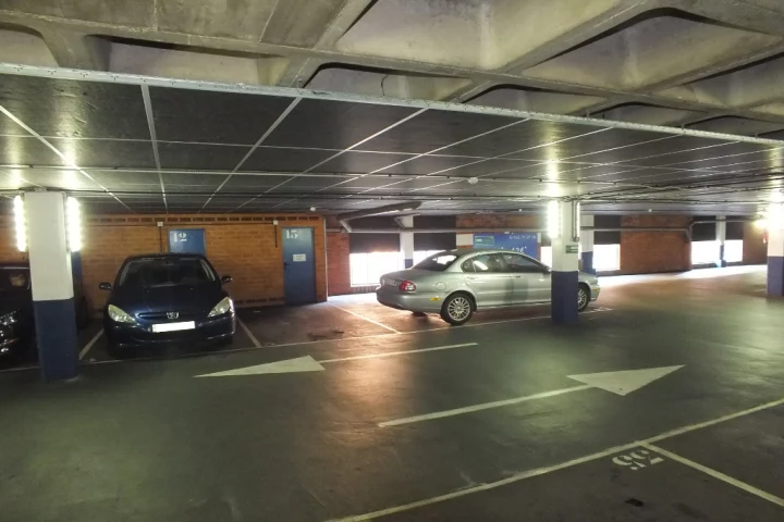 Reserva parking en Oviedo - App parking