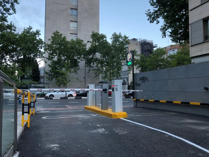 Calle María de Molina - App parking