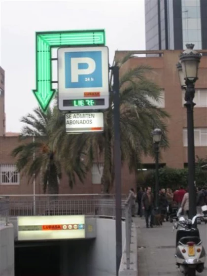 Parking Aragón - Chile