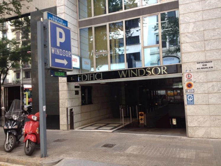 Parking Windsor