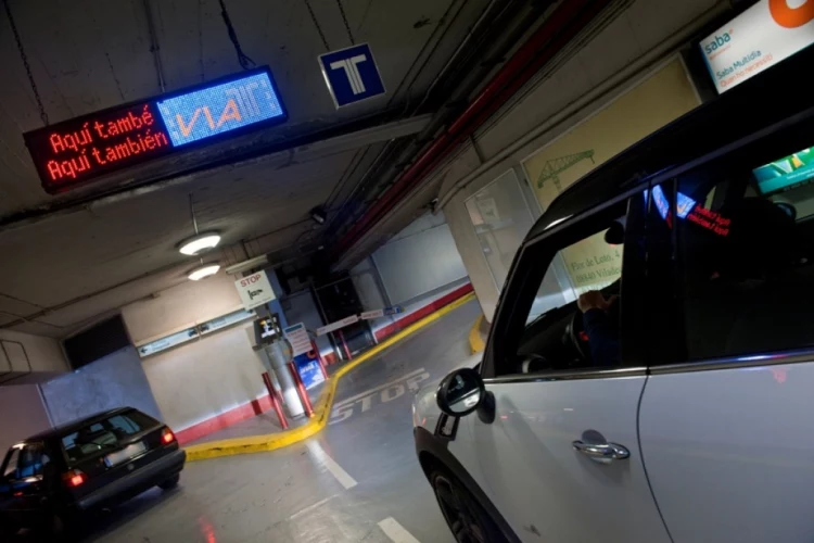 Parking Jardinets de Gràcia BAMSA