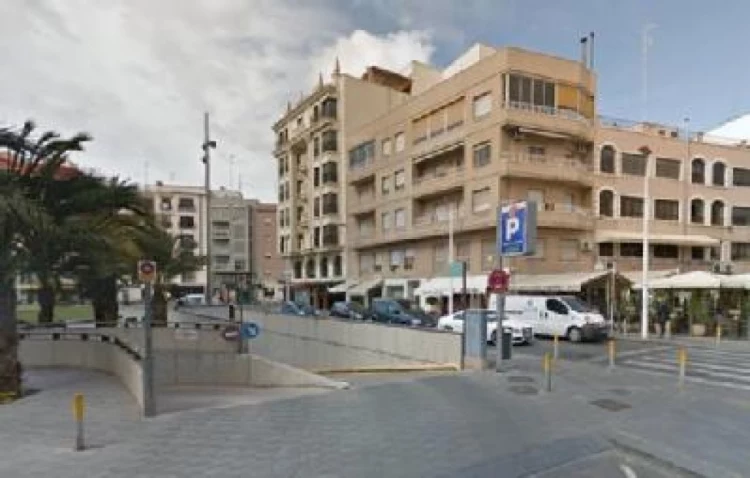 Parking Porta de la Morera SABA