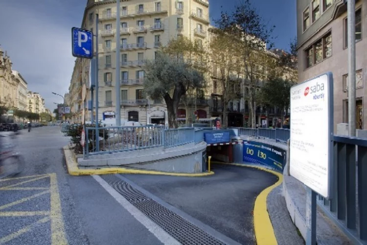 Parking Pl. Urquinaona SABA