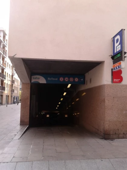Parking Illa Raval BAMSA