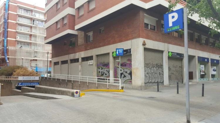 Parking Camp Nou - Avda. Madrid