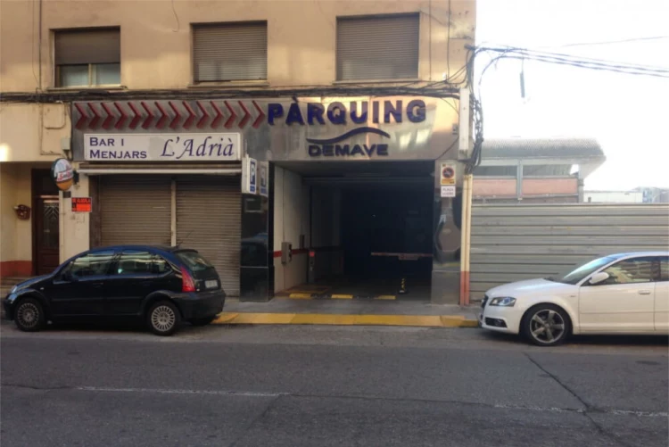 Parking Demave
