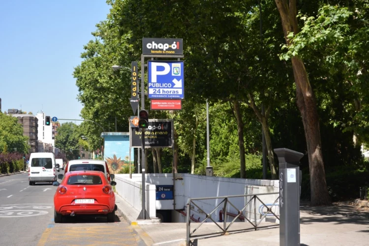 Parking Bernabéu - General Perón