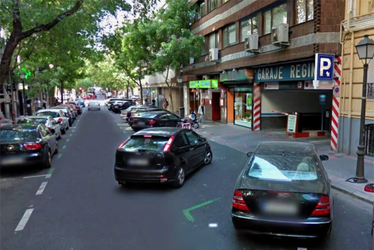 Garaje Regina - Av. General Pardiñas
